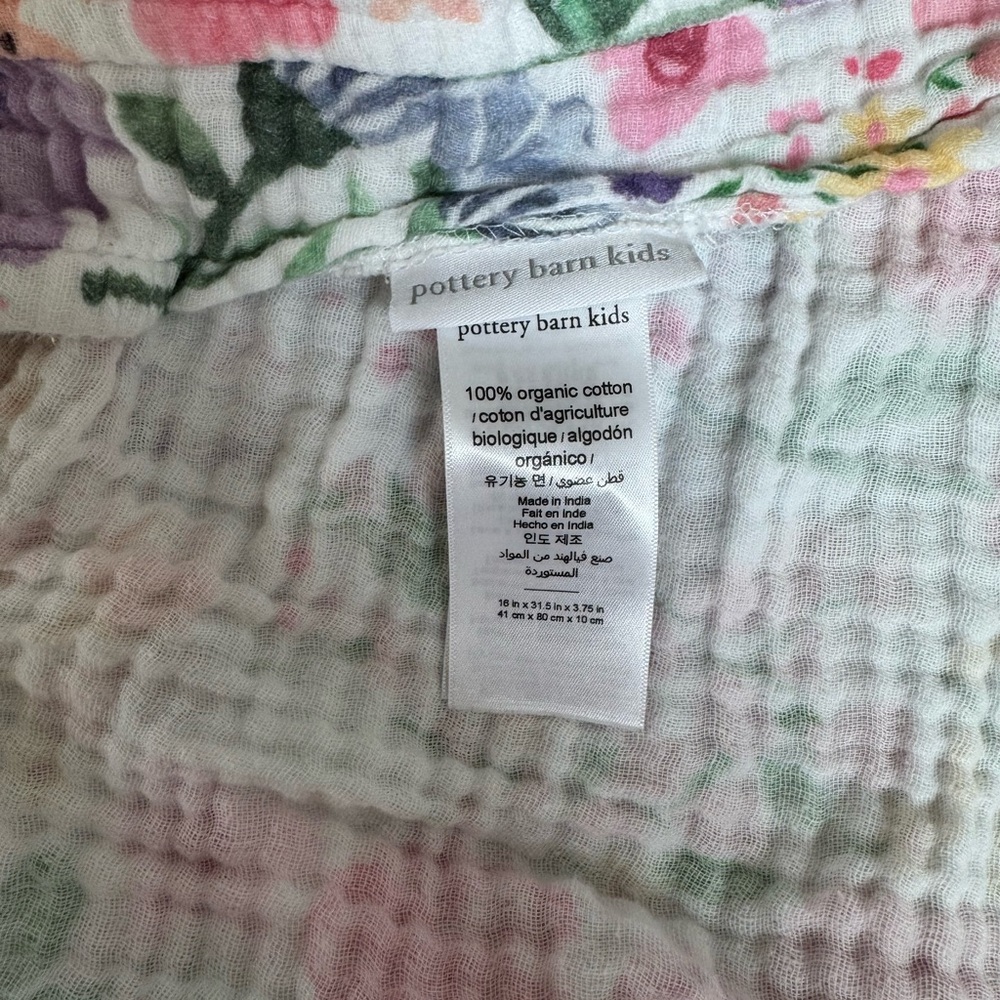 2 Pottery Barn Kids Set of 2 Floral Changing Pad Cover - Pink and Purple - Picture 6 of 7